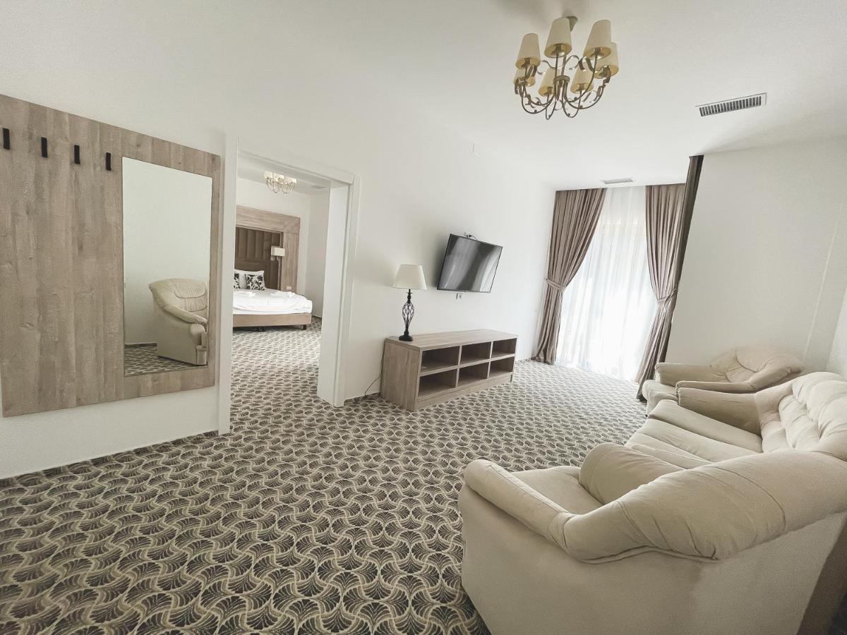 Majestic Boutique Hotel Adult Only Băile Felix Eksteriør bilde